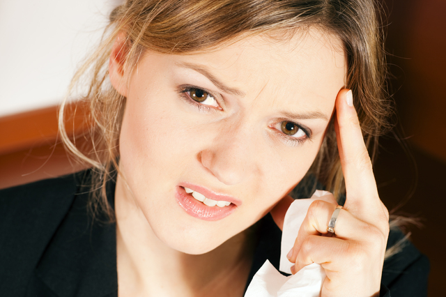 解消法 頭痛を解消する対処方法や対策・原因・特徴について
