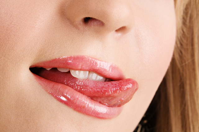 唇をなめる癖を解消する対処方法や対策・原因・特徴について